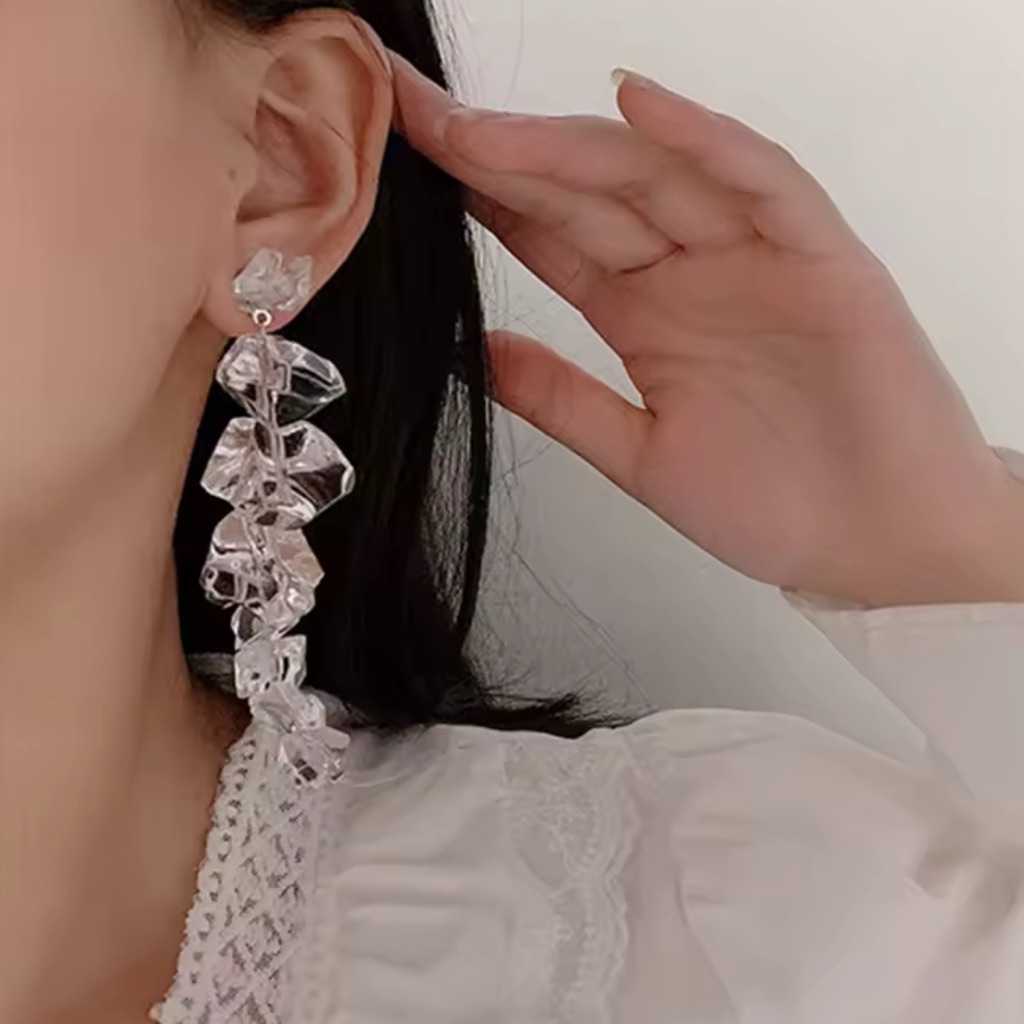 New Anthropologie Clear Liquid Lucite Dangle Drop Chandelier Earrings Jl15